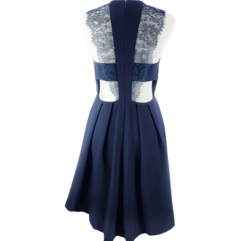 BCBGeneration navy blue lace Sleeveless cutout dress 6 - Picture 8 of 10